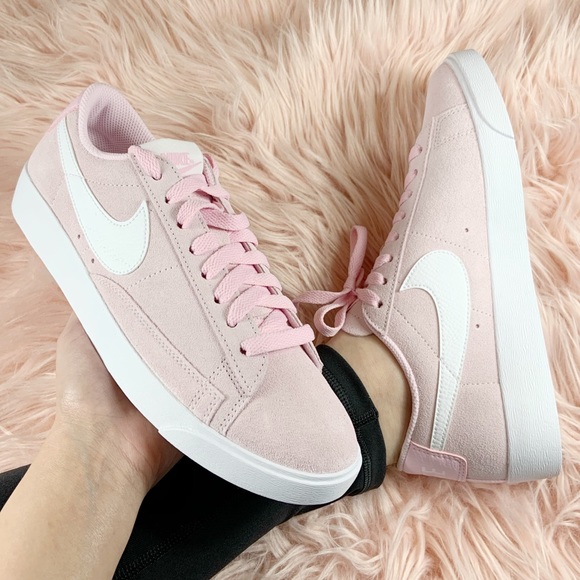 Nike Shoes - New Nike Women’s Blazer Low Sneakers Pink/White